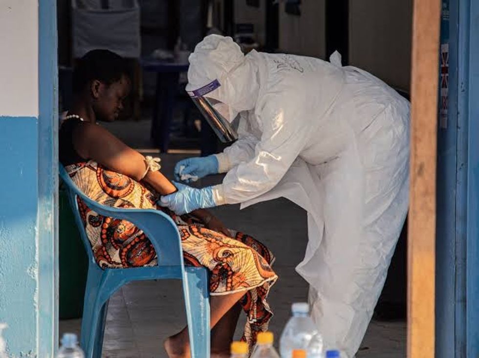 37 vdekje të reja u regjistruan në 24 orët e fundit në shpërthimin e Ebolës në Kongo.