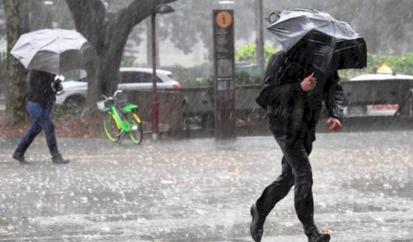 Reshje shiu dhe rrufe në Kosovë, moti i ngrohtë me temperatura deri në 32°C