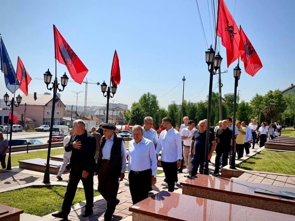 Homazhe dhe Kujtim për Rexhep Bislimin dhe Kadrush Ilazin në 28-vjetorin e rënies së tyre
