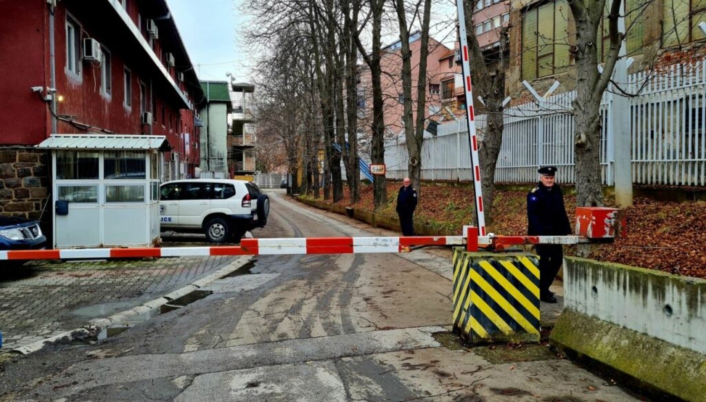 Konkursi i ri për prokurorët serbë në Kosovë ndez debate dhe sfida të reja