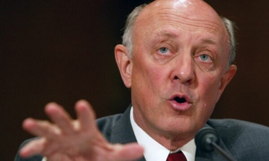 Ish-shefi i CIA-s James R. Woolsey ndahet nga jeta pas një beteje me Sindromën e Havanës