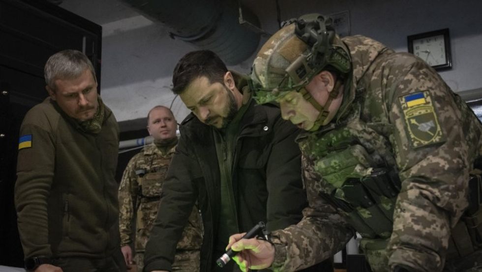 Si po përfiton Amerika nga lufta në Ukrainë pa humbje njerëzore