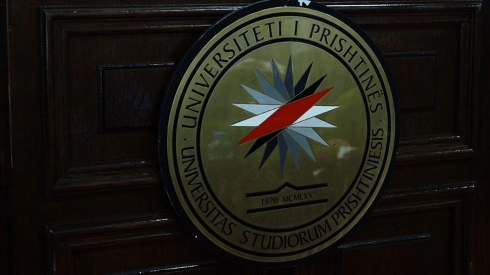 Universiteti i Prishtinës regjistron mbi 1000 aplikantë më shumë dhe përforcon staf akademikun me mbi 100 profesorë të rinj.