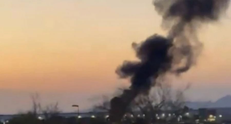 Rrëzimi tragjik i një aeroplani të vogël pranë aeroportit të Arizonës