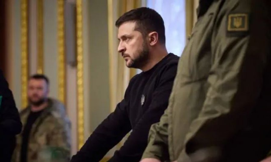 Paralajmërimi i Zelenskyt për një sulm masiv rus dhe thirrja për gatishmëri