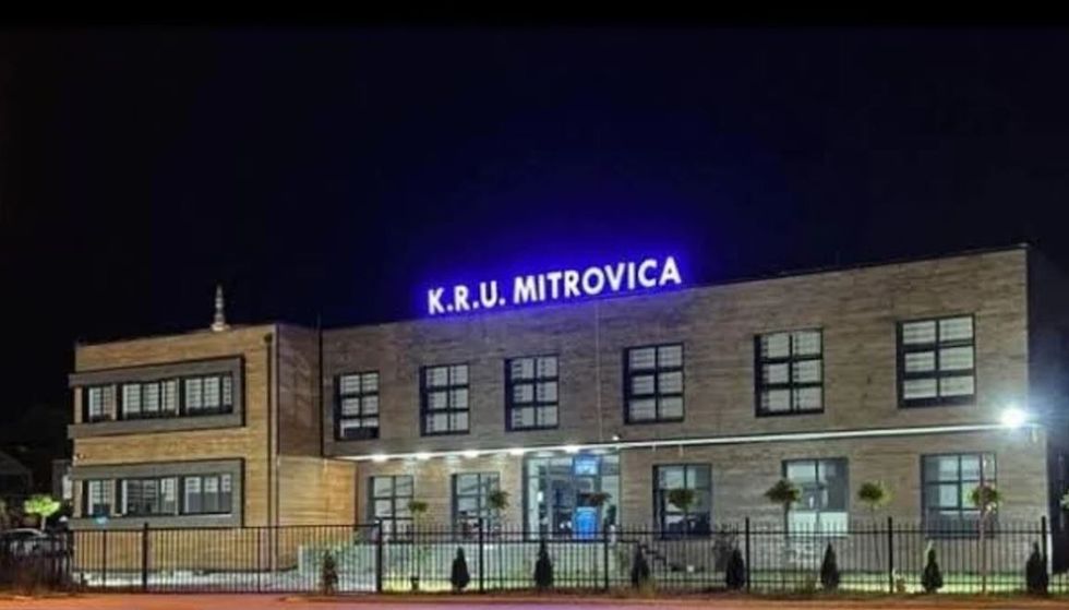 KRU “Mitrovica” raporton ndërhyrje të paautorizuara në valvulat e ujësjellësit në fshatra shtesë si Boletin, Lipë, Kelmend, Gushavc dhe Vinarc.