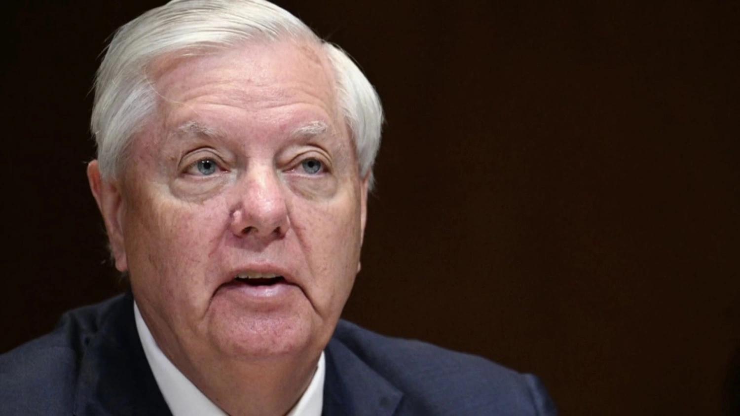 Homazhe në Prishtinë për senatorin Lindsey Graham nga "Miqtë e Amerikës"