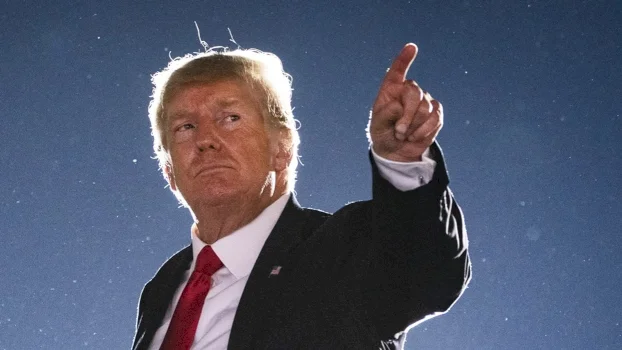 Trump po shqyrton sulme ndaj objektivave energjetike të Iranit brenda pak ditësh.