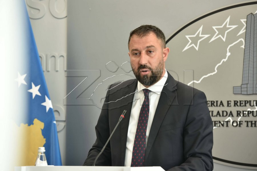 Prokuroria Themelore në Pejë mbyll hetimet ndaj ministrit Elbert Krasniqi për kanosje, pa gjetur prova.