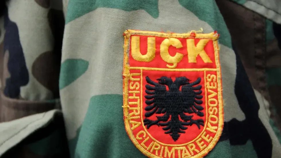 Polemika për nderimin e njësive serbe dhe mohimin e krimeve të luftës në Kosovë