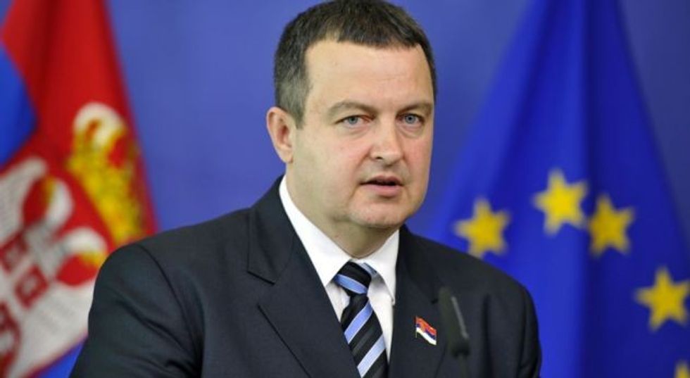 Në fshatin Jabukë të Zubin-Potokut është zbuluar një varr masiv i ri me mbetje mortore të viktimave të luftës së fundit në Kosovë.