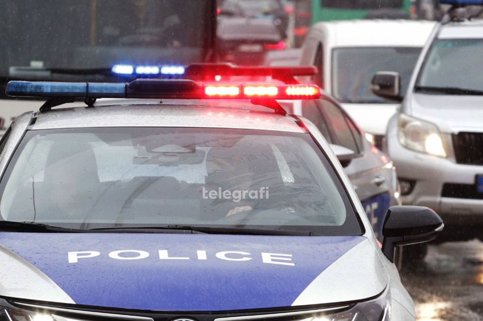 Dy shtetas të huaj janë arrestuar në Prishtinë pas një përleshjeje fizike në fshatin Bërnicë.
