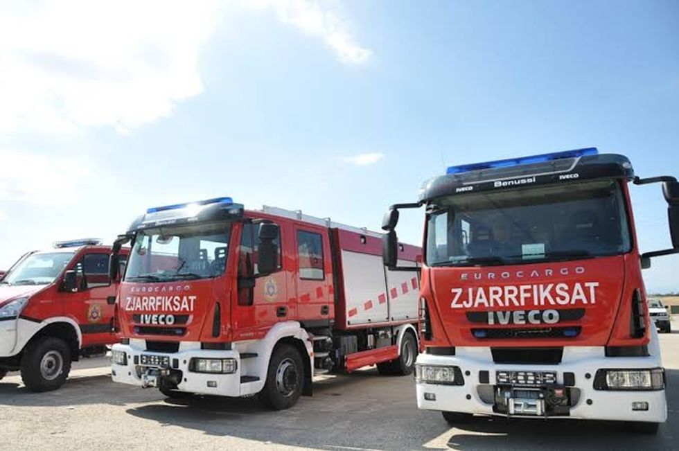 Flakët në Kolovicë: Si u ndërhyn zjarrfikësit në kohë për të shmangur tragjedinë