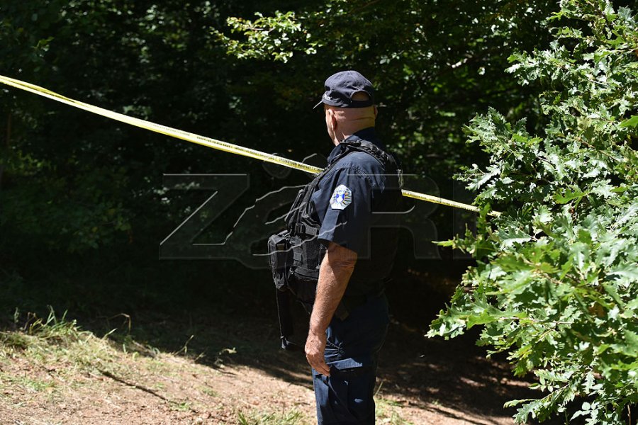 Zbulimi i varrezave masive në Kosovë risjell kujtimet e errëta të viteve ’90