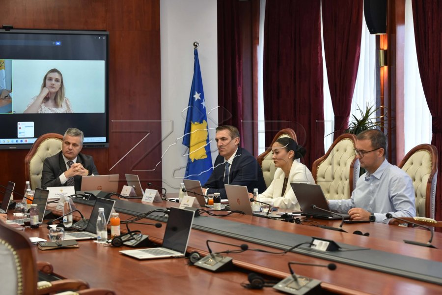 Këshilli Prokurorial i Kosovës miraton konkursin për 34 prokurorë të rinj, me 10 vende të rezervuara për komunitetin serb.
