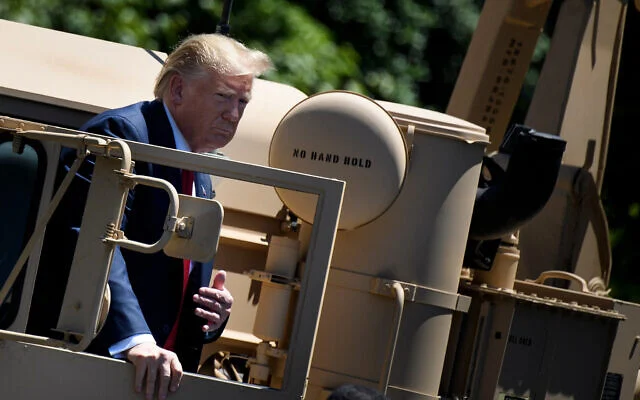 Trump sfidon raportimet: SHBA ka rezervat më të mëdha të municioneve në histori