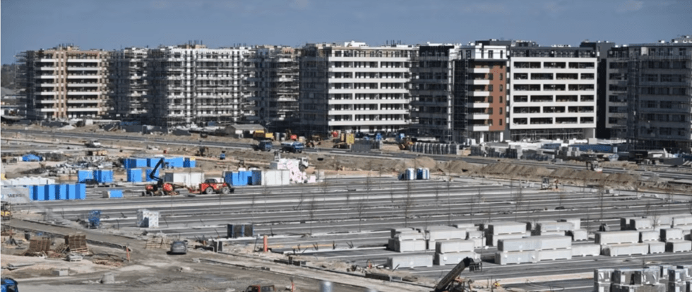 Si Serbia përdor rezervën buxhetore për projekte të mëdha dhe interesa politike