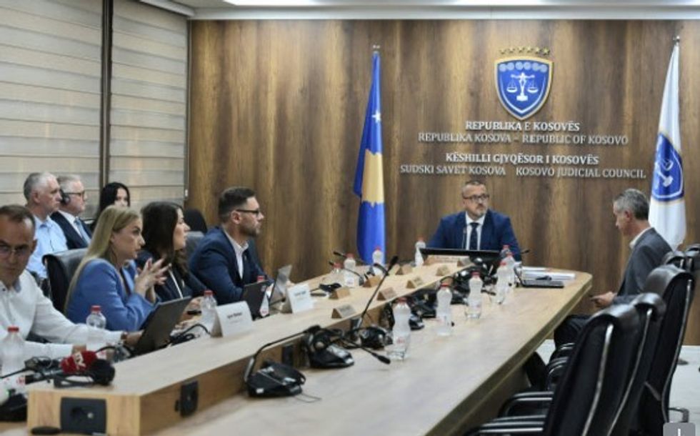Mbledhja e KGJK-së dështon për mungesë kuorumi, tensionet vazhdojnë