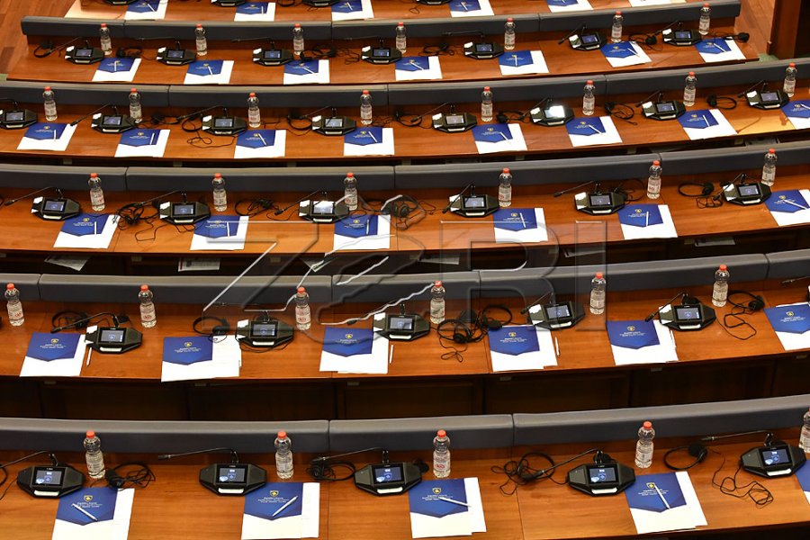 Kuvendi i Kosovës në pritje të marrëveshjes politike për konstituim