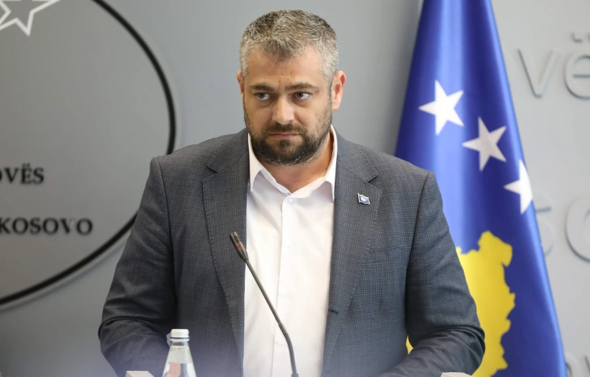 Përplasja mes Hotit dhe Abdixhikut për postet qeveritare dhe brendësinë e LDK-së