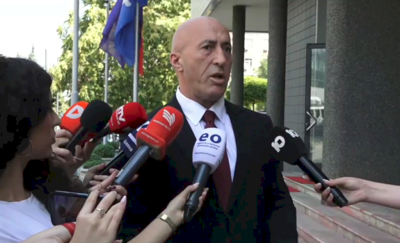 Djegia e afatit kushtetues në Kosovë: Një krizë e re politike dhe kushtetuese