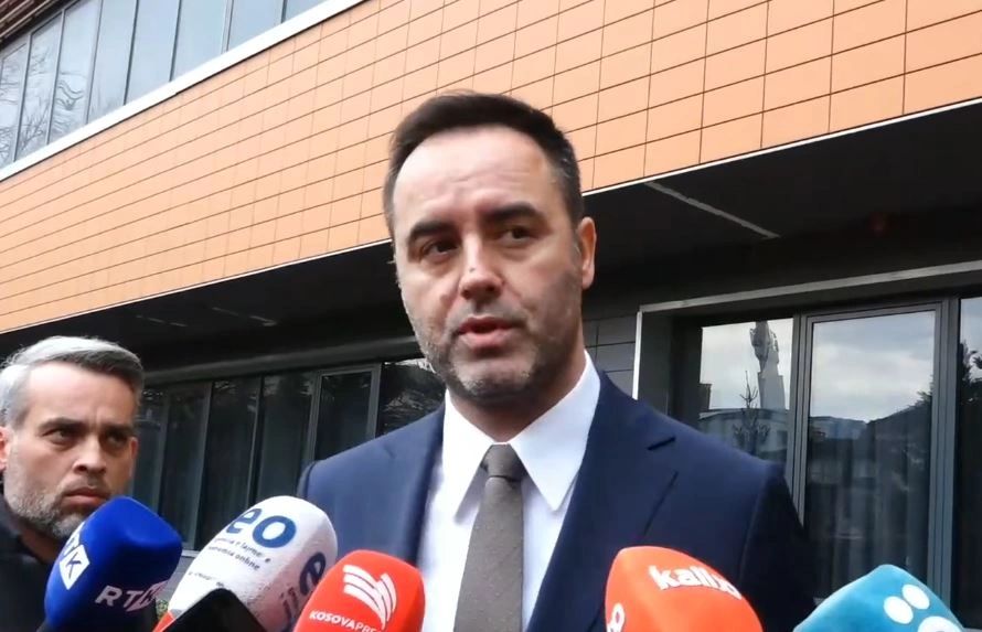 Konstituimi i Kuvendit në Kosovë: Dialog dhe sfida pa shkelje kushtetuese