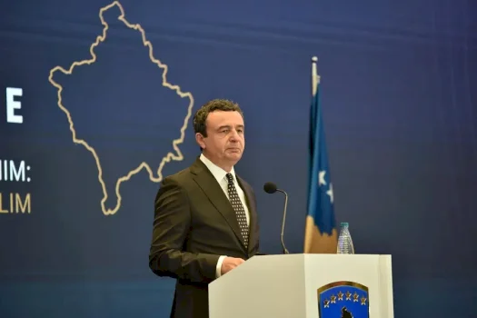 Kurti paralajmëron rritje ushtarake serbe dhe sfidat për sigurinë e Kosovës