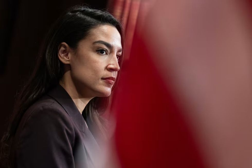 Alexandria Ocasio-Cortez ka nisur procesin e ngrirjes së vezëve për të ruajtur mundësinë e të bërit nënë në të ardhmen.