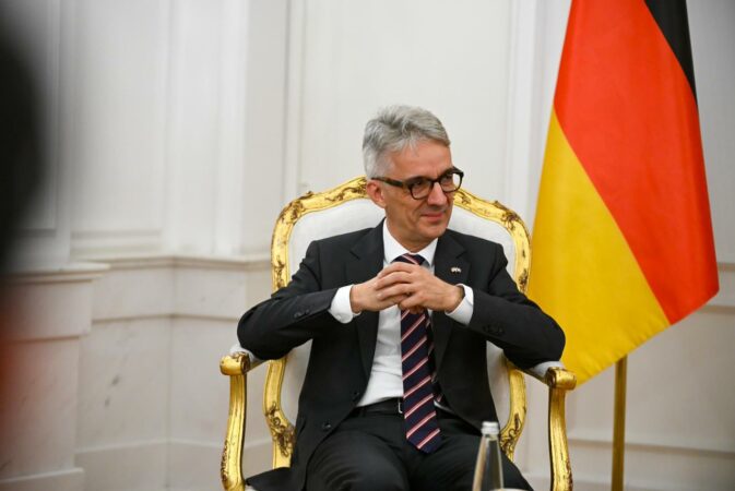 Tensionet rreth ndryshimit të rrjedhës së lumit Ibër dhe ndikimi në dialogun Kosovë-Serbi