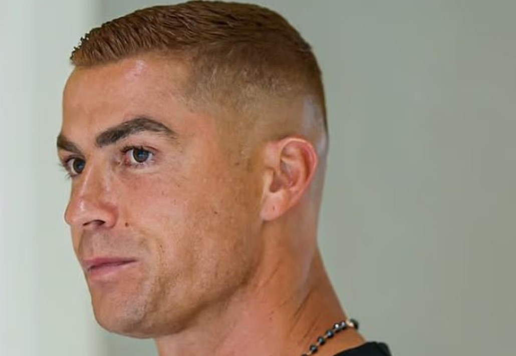 Cristiano Ronaldo ndryshon look pas martesës private me Georgina Rodriguez