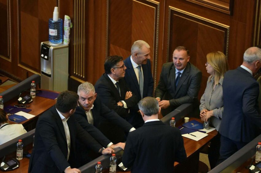 Zemaj kërkon përfundimin e bllokadës politike: LVV të thërrasë seancën konstituive