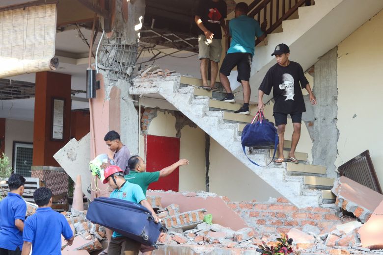 Numri i viktimave nga tërmeti në Indonezi ka shkuar në 20 persona.