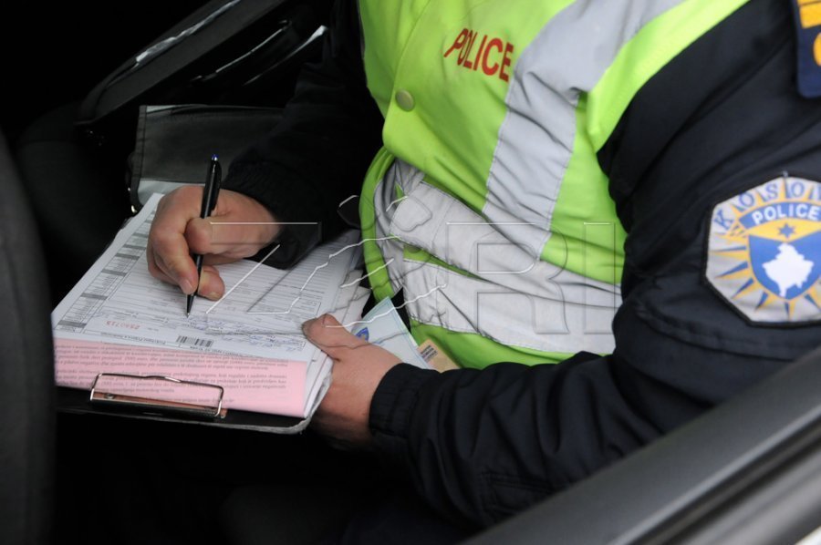 Dy aksidente me fatalitet dhe mijëra gjoba në 24 orët e fundit në Kosovë