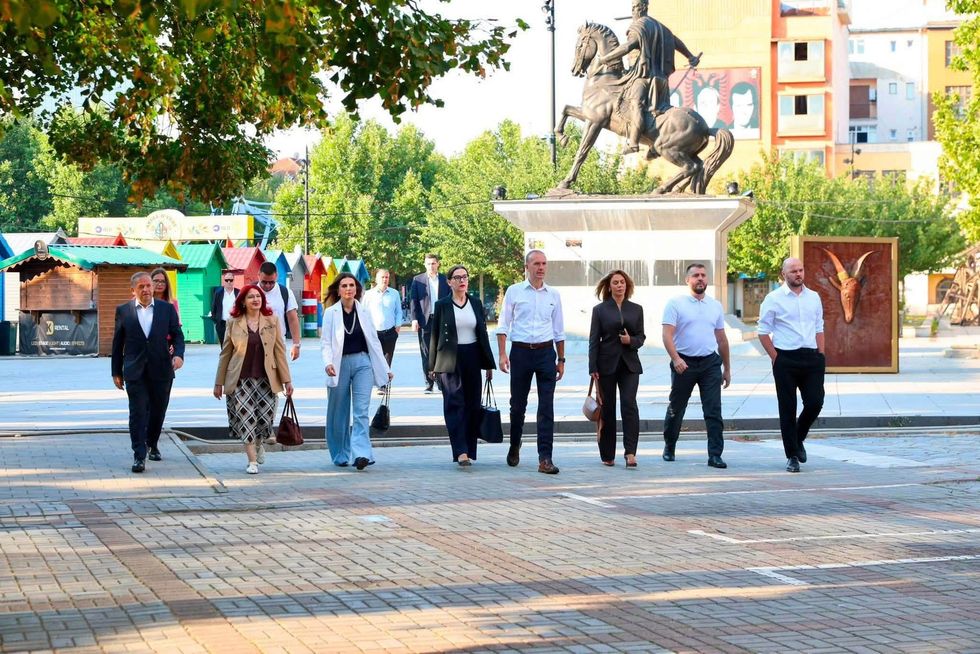 PDK sfidon Kurtin para Qeverisë: Koha për zgjidhje institucionale po mbaron