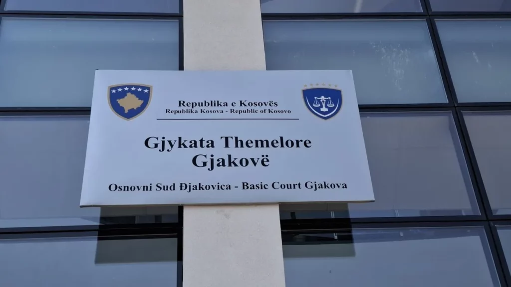 Dënimi për burrin që dhunoi nënën pas një konflikti familjar në Gjakovë