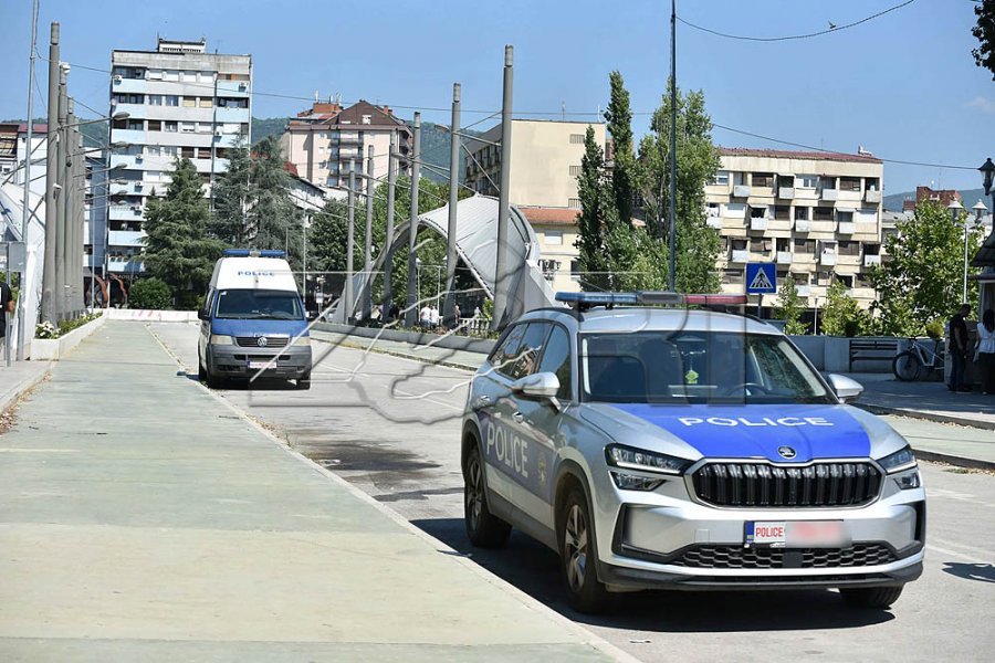 Polemika rreth Urës së Ibrit: Akuzat e VV ndaj PDK-së dhe AAK-së për heshtje