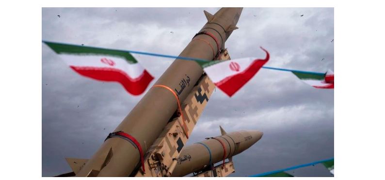 Emiratet e Bashkuara Arabe vendosin embargo tregtare të pacaktuar ndaj Iranit pas sulmit me dy raketa balistike.