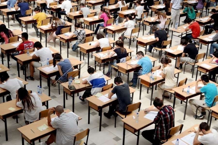 Afati i aplikimit për Provimin e Maturës zgjatet për të gjithë nxënësit e mbetur