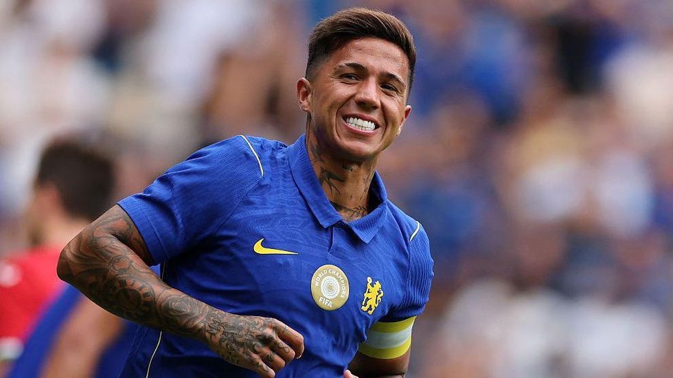 Chelsea në kërkim të zëvendësuesit të Enzo Fernandezit me dy opsione nga Premier League