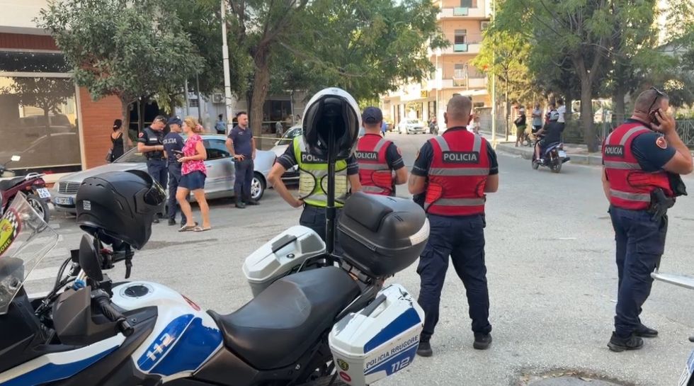 Tronditje në Vlorë, 50-vjeçari humb jetën pas rënies nga ballkoni