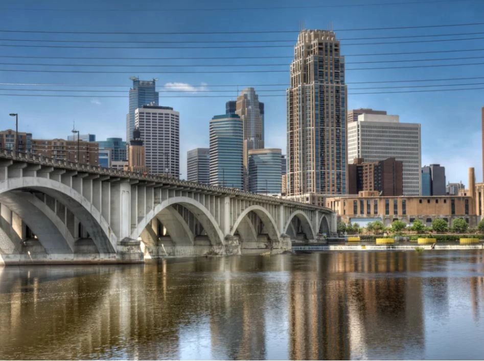 Kur artisti vjedh artistin: Rasti i pazakontë në Minneapolis