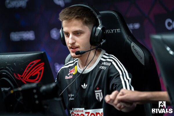 Shqiptari “Krabeni” dhe FUT në prag të finales së Kupës së Botës në Esports