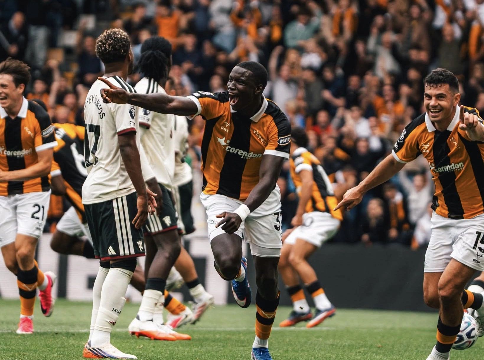 Hull City i jep goditjen e parë Manchester United në Premier League