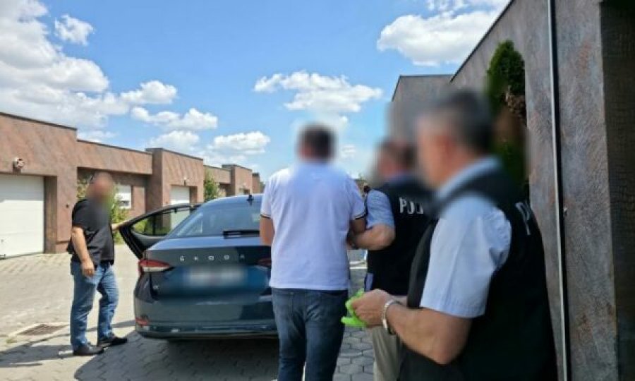 Gjykata e Apelit ka refuzuar kërkesën e mbrojtjes dhe ka lënë në fuqi masën e paraburgimit për gjyqtarin Avdirrahman Gashi.
