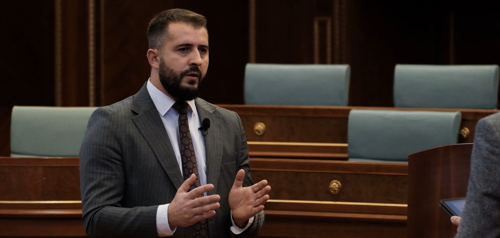 Polemika rreth ftesës për Kurtin në protestën për ish-krerët e UÇK-së