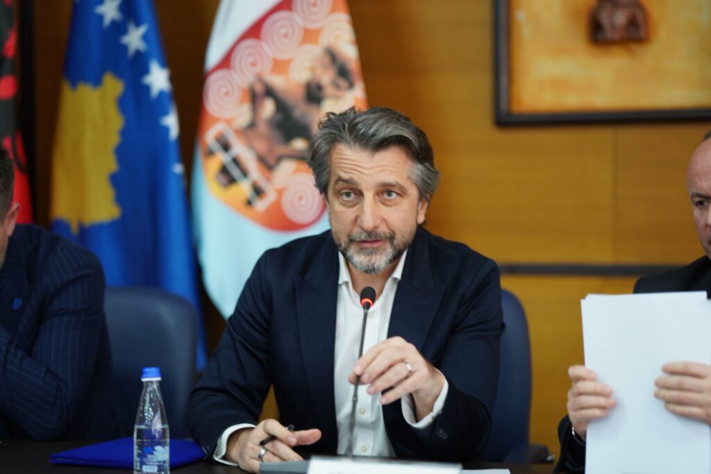 Gjykata Administrative rrëzon padinë e MAPL ndaj komunës së Prishtinës në konfliktin me Vetëvendosjen.