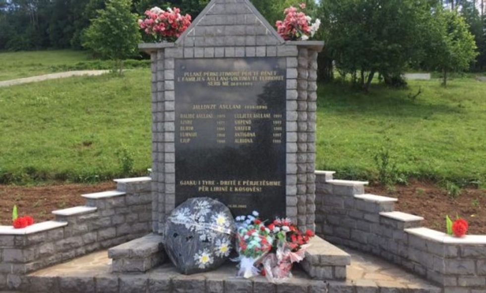 Kujtesë e dhimbshme: 28 vjet nga masakra e familjes Asllani në Rancë