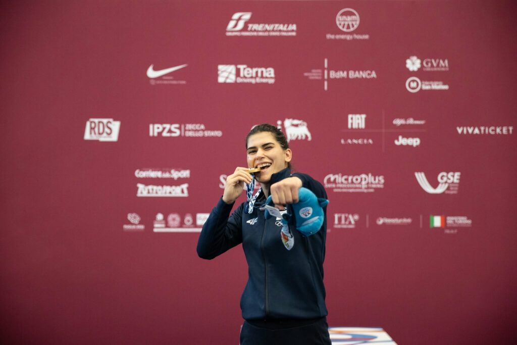 Donjeta Sadiku dhe medalja që flet për sakrificën dhe përkushtimin