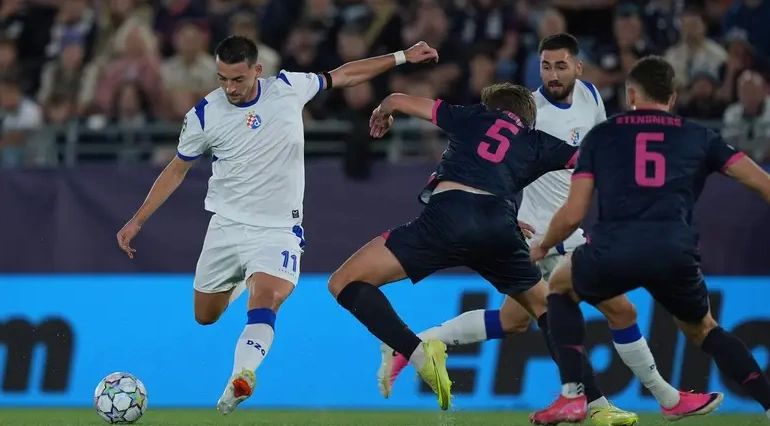 UEFA heton Arbër Hoxhën për një incident të dyshuar racist në ndeshjen Vikingu-Dinamo