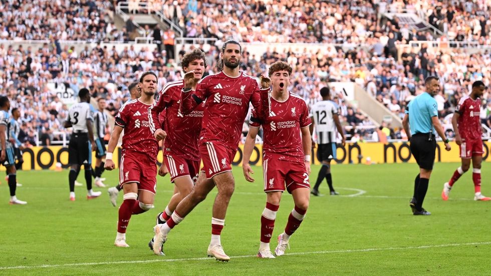 Liverpooli është bërë pjesë e garës për transferimin e Jamie Leweling, ndërsa oferta e Romës mbi 40 milionë euro është refuzuar nga Stuttgart.